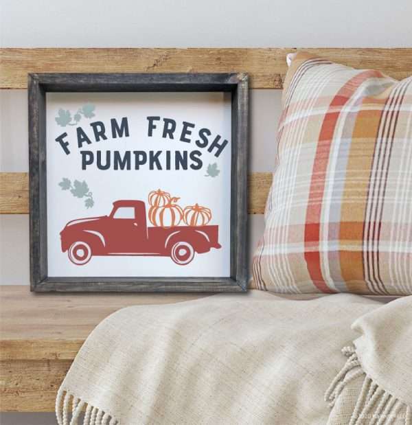 4020 Farm Fresh Pumpkin Truck