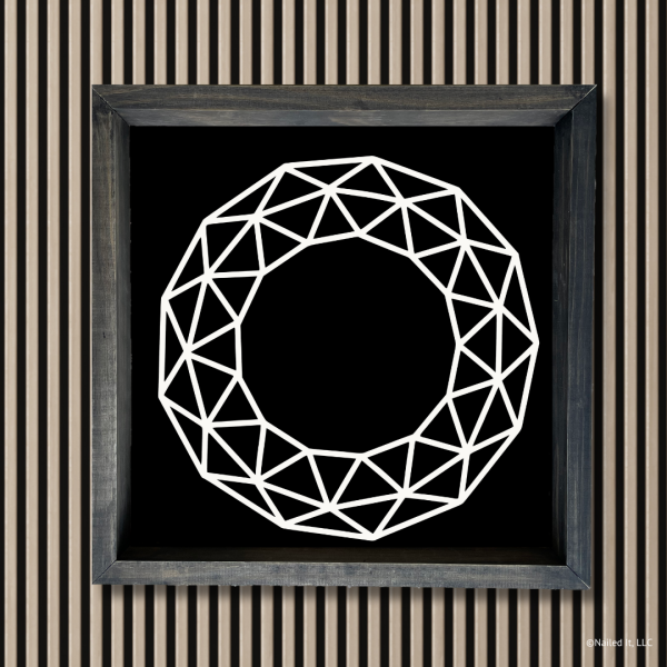 1086 Faceted Wreath Drawing